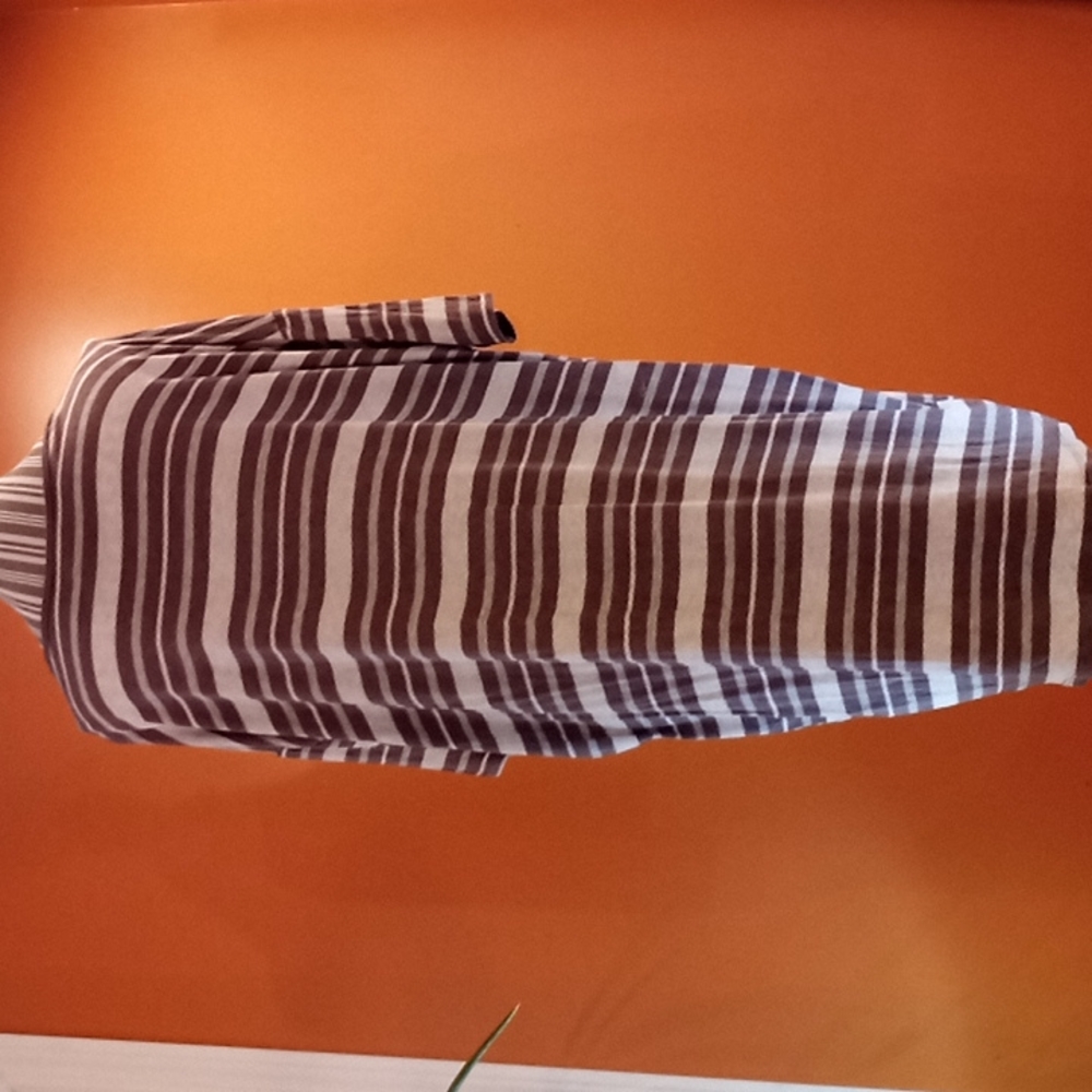 Lularoe Medium Irma grey and brown striped tunic top - Picture 6 of 6